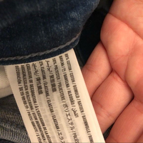 Hollister Shape Love Jeans - Picture 6 of 6